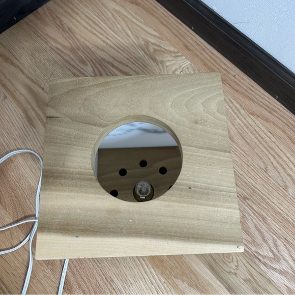 Hakuna Matata Lantern Light Electric Plug In Lion King White Disney - Picture 3 of 7